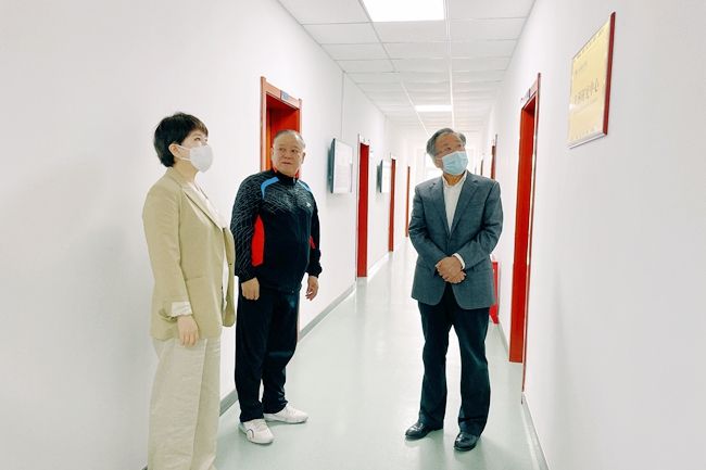 董事长丁晶、校长崔智林到非洲研究中心指导工作